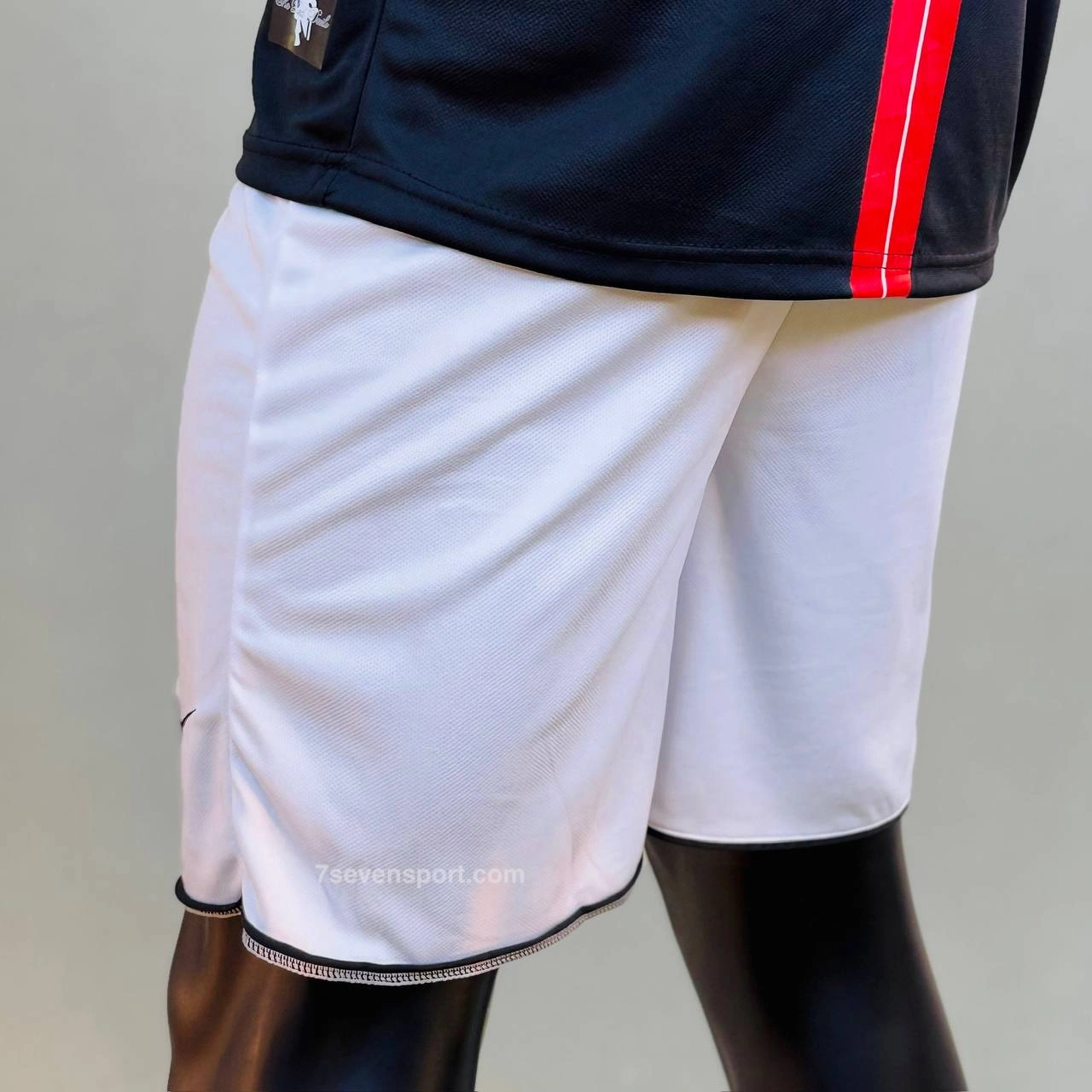کیت کلاسیک منچستر یونایتد مشکی 2007