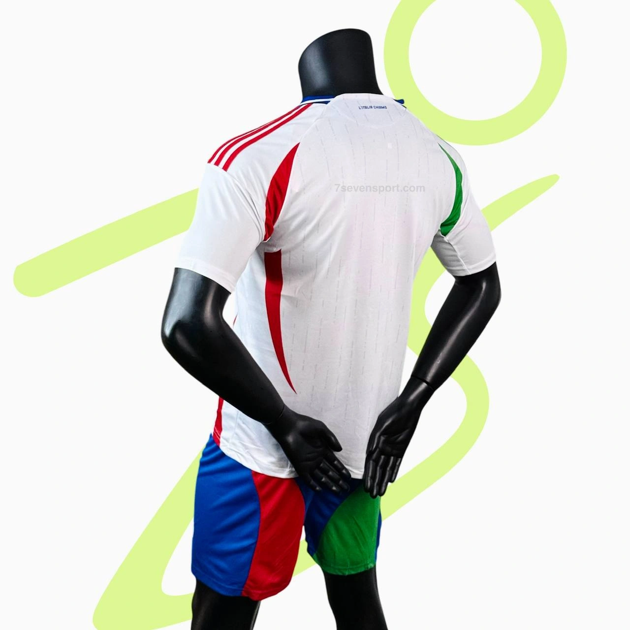 کیت ایتالیا دوم سفید 2025