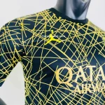 کیت پاریس سن ژرمن چهارم 2023 مشکی طلایی - سون اسپرت